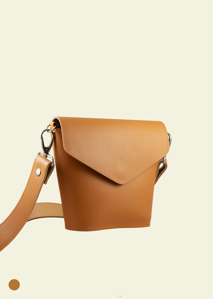 CARTA shoulder bag 